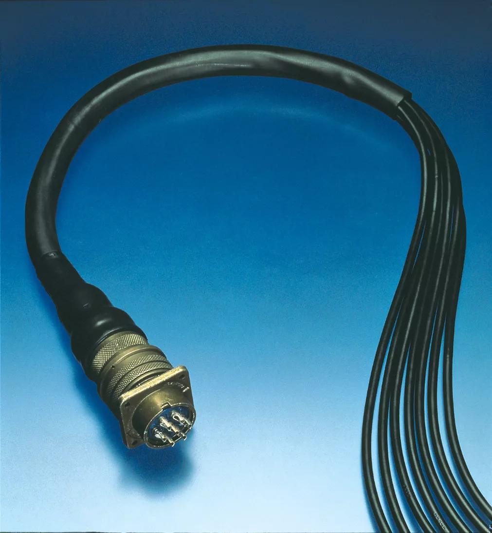 3M™ Modified Fluoroelastomer Tubing VTN-200-3/8-Black: 200 ft spool
length, 1 spool per carton, 1 Roll/Case