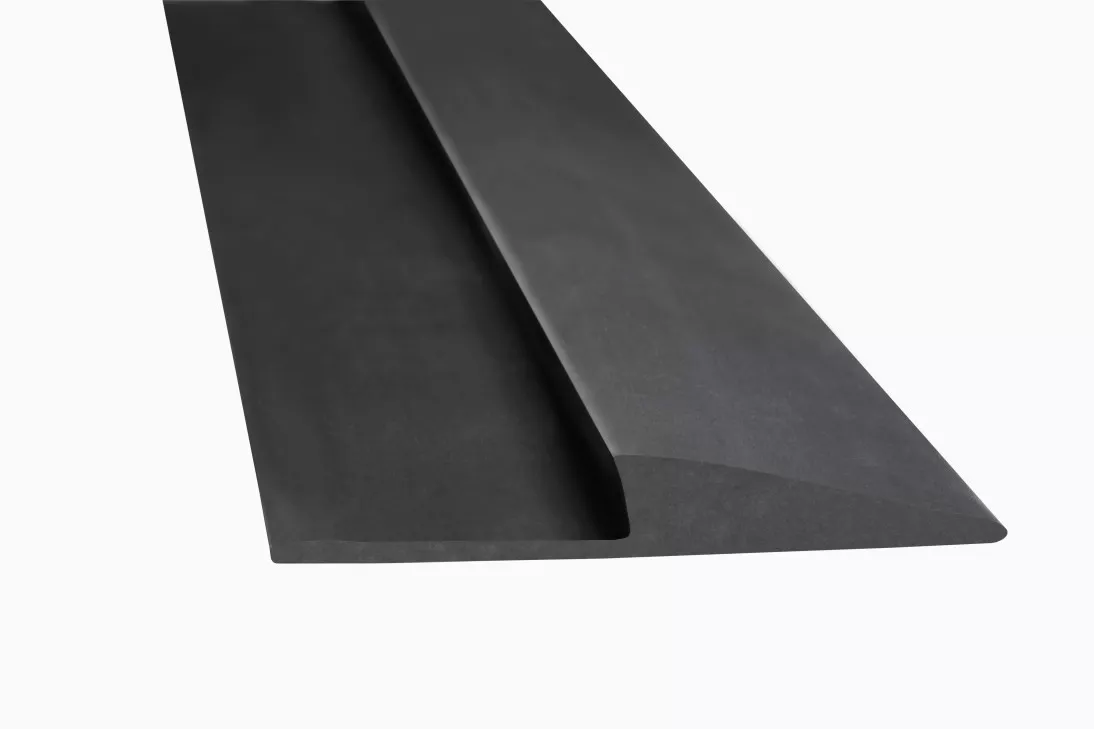 3M™ Matting Edging Roll, Medium Profile, Black, 1 in x 75 ft, 1/Case