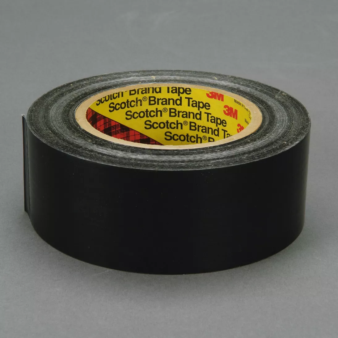Scotch® Filament Tape 890MSR, Black, 18 mm x 55 m, 8 mil, 48 rolls per
case