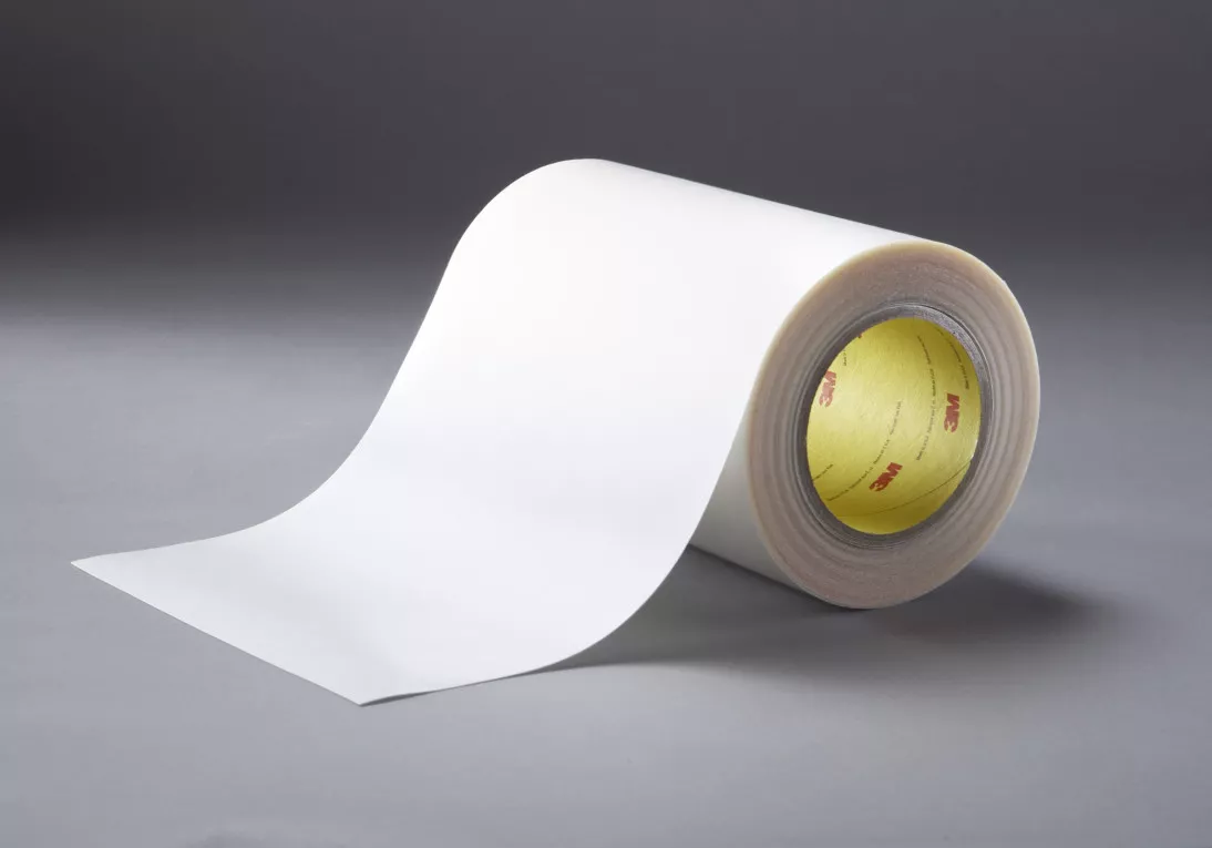 3M™ Wind Blade Protection Tape 1.0 W8607, Splice Free, Poly Liner, 12 in
x 36 yd, Colorless, 1/Case