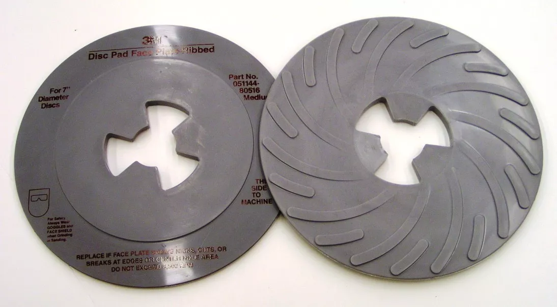 3M™ Disc Pad Face Plate Ribbed 80516, 7 in Medium Gray, 10 ea/Case