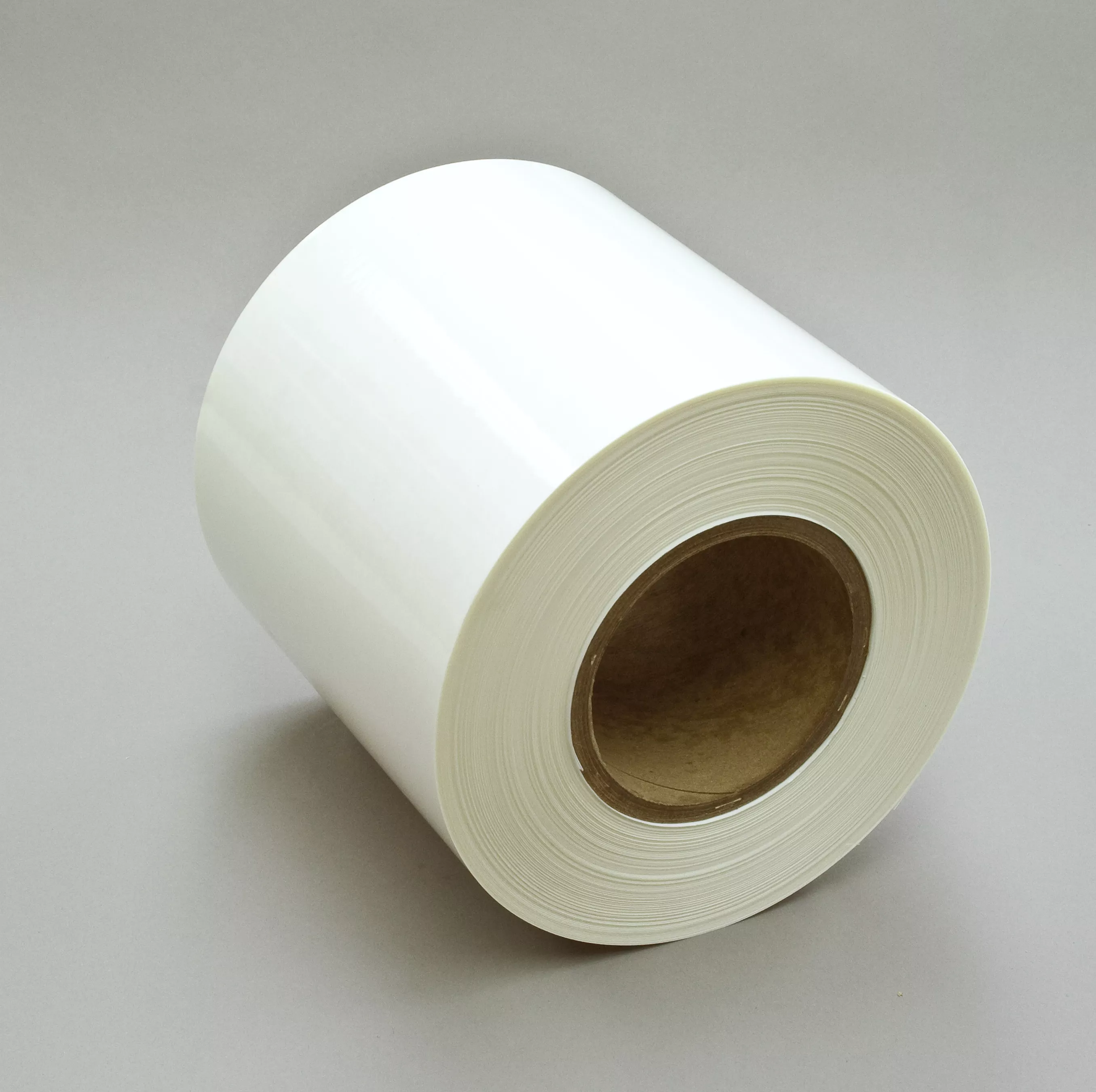 3M™ Removable Label Material FP0862, Clear Polypropylene, 6 in x 1668
ft, 1 Roll/Case