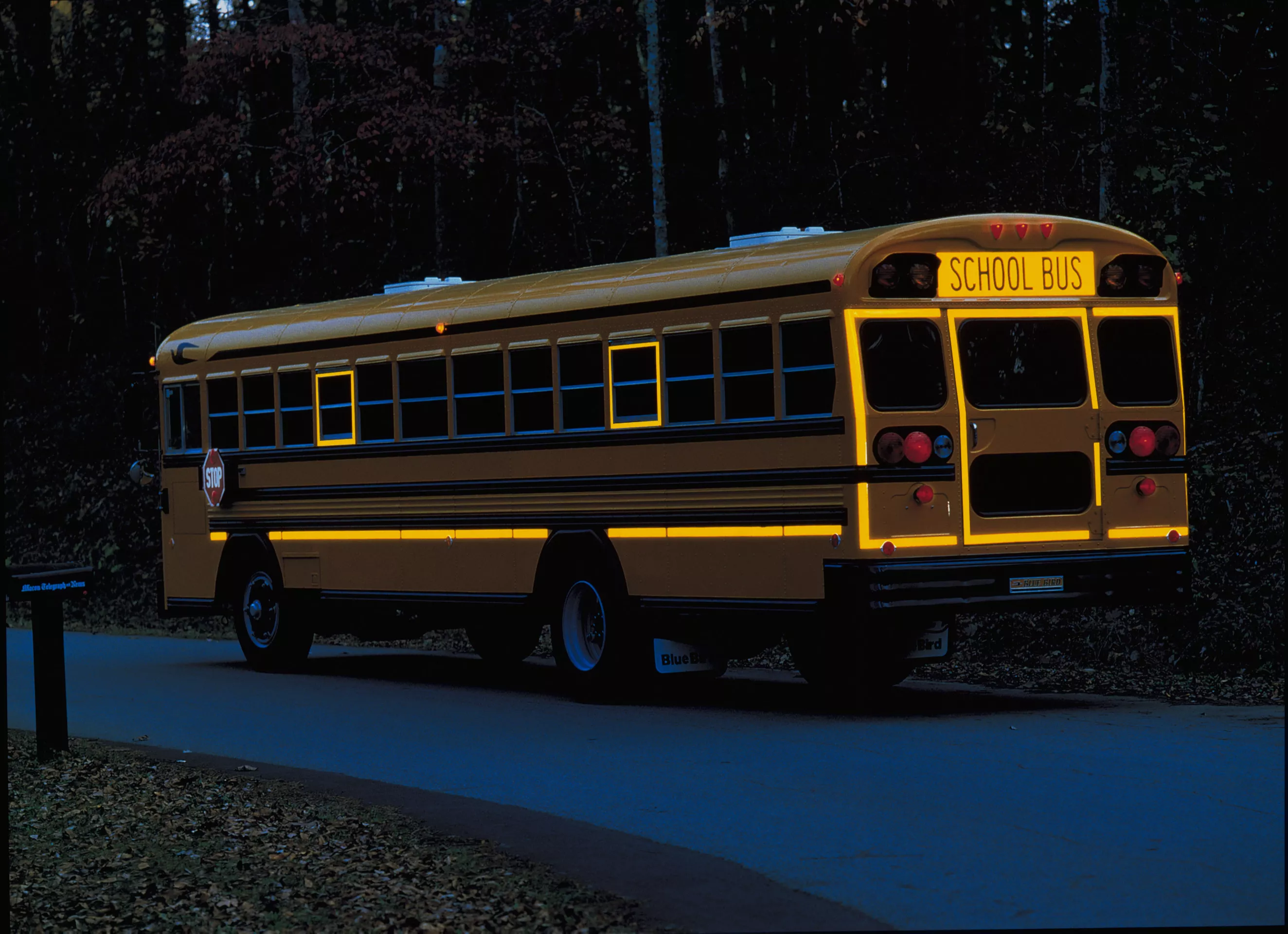 3M™ Diamond Grade™ School Bus Markings 983-71 ,Yellow, 2 in x 50 yd