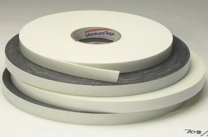 3M™ Venture Tape™ Double Sided Polyethylene Foam Glazing Tape VG716,
White, 1/4 in x 150 ft, 62 mil, 78 Roll/Case