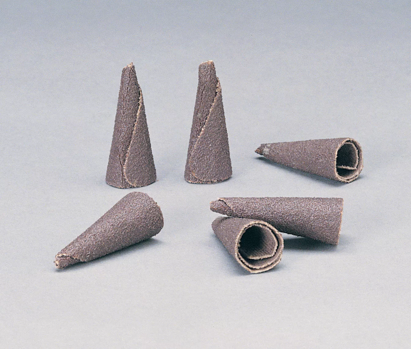 Standard Abrasives™ Aluminum Oxide Tapered Cone Point, 700773, B-20 240, 100 ea/Case