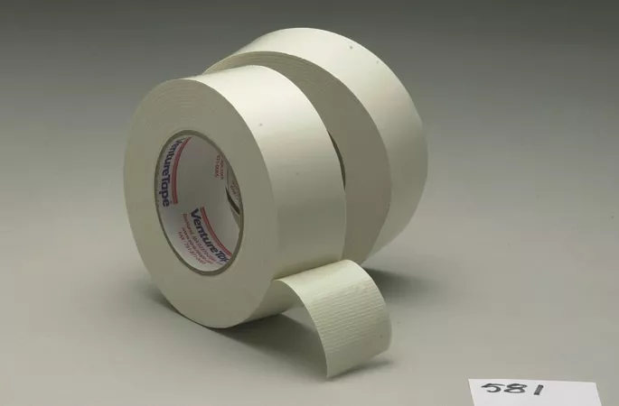 3M™ Venture Tape™ Double Coated Cloth Tape 581, White, 2 in x 36 yd, 24 Roll/Case