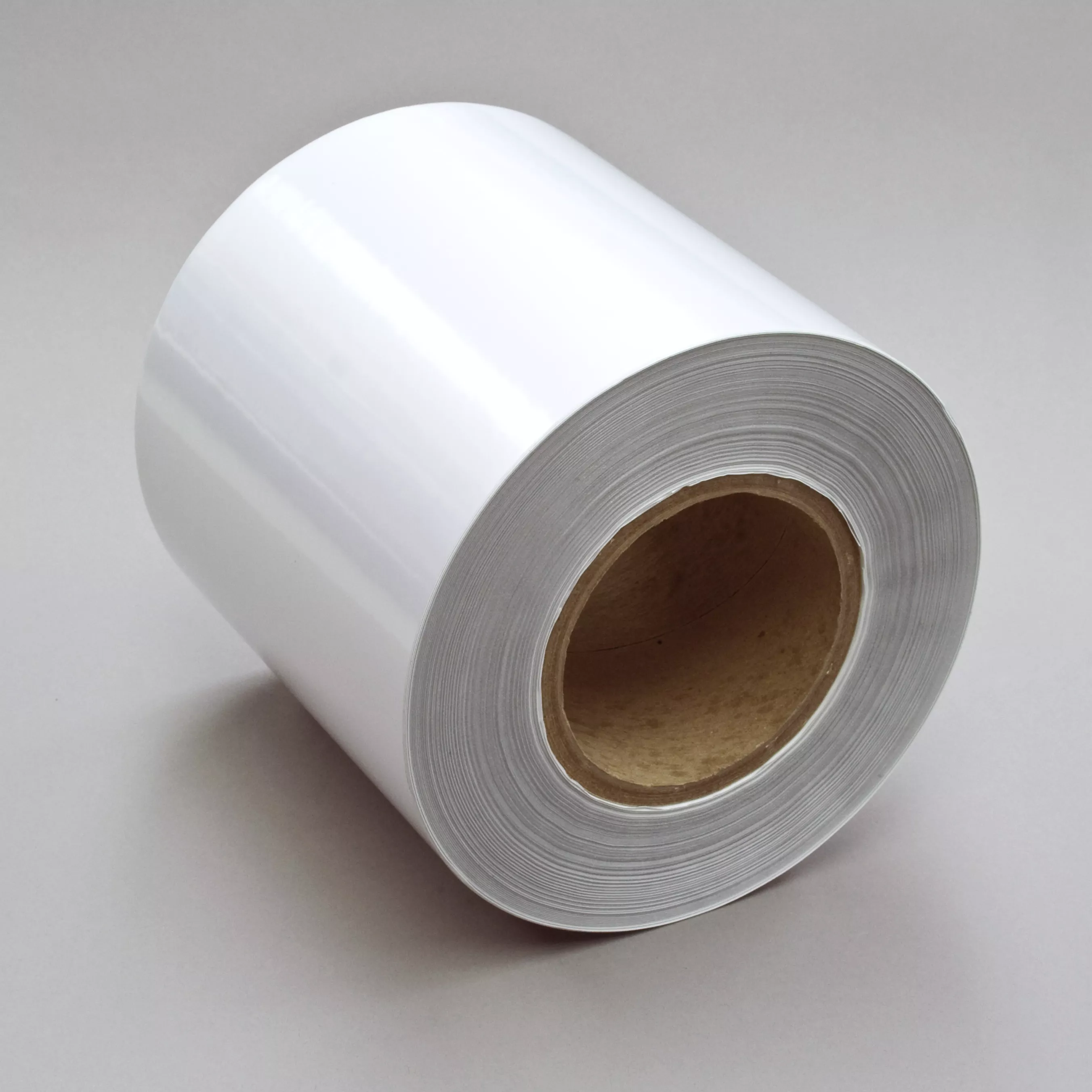 3M™ Thermal Transfer Label Material 7872, Platinum Polyester Gloss, 6 in
x 1668 ft, 1 Roll/Case
